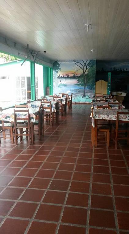 Hotel Pantanal Porto Murtinho Esterno foto